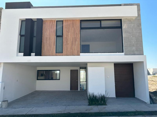 Casa En Condominio En Venta En San Angel Iii, San Luis Potosí, San Luis Potosí