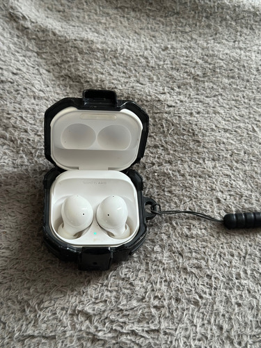 Audífonos Bluetooth Samsung Galaxy Buds 2 Blancos (Usado)