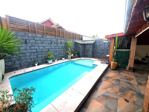 Preciosa, Impecable Y Acogedora Casa En Condominio