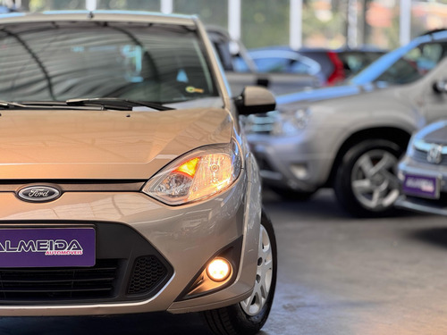 Ford Fiesta 1.6 MPI CLASS HATCH 8V FLEX 4P MANUAL