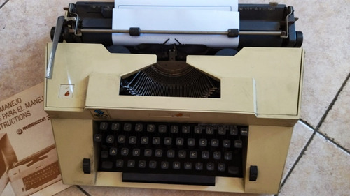 Maquina De Escribir Impecable Remington