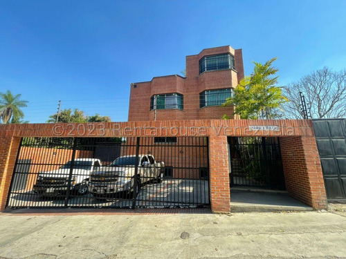 Se Vende Casa En Altamira Mls #24-21122