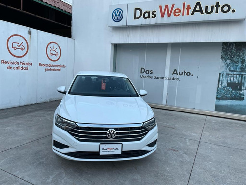 Imagen 4 de 15 de Volkswagen Jetta Starline Tiptronic 2020