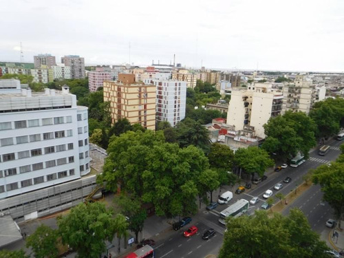 Imagen 13 de 13 de Departamento De 3 Ambientes - Muy Luminoso Y Con Excelente Vista