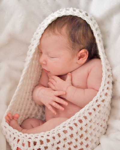 Imagem 1 de 1 de Casulo Ninho Cesta De Croche Newborn Para Bebes Wrap