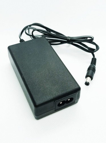 Bateria Li-ion 18650 Sanyo 7,4v 7500mah C/ Bms + Carregador
