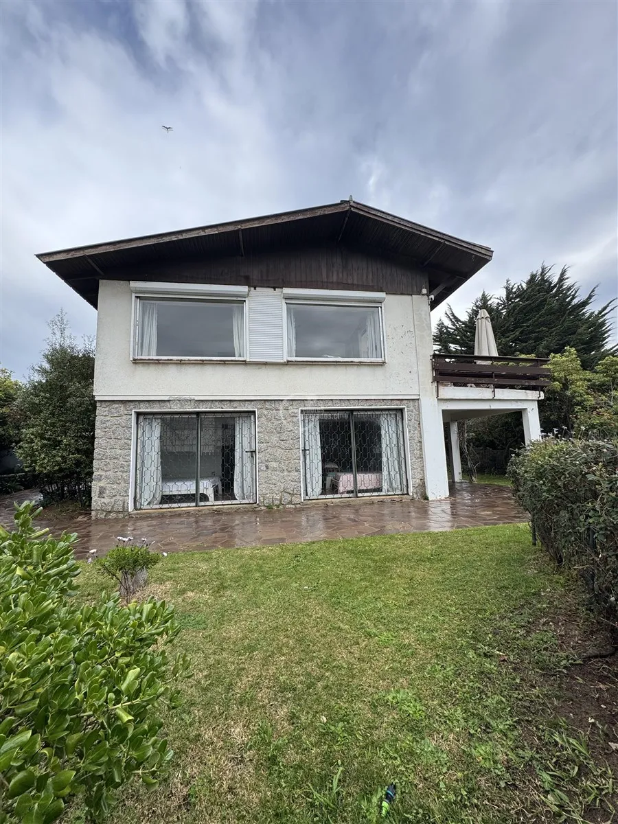 Imagen 3 de 24 de Casa En Venta De 12 Dorm. En Algarrobo