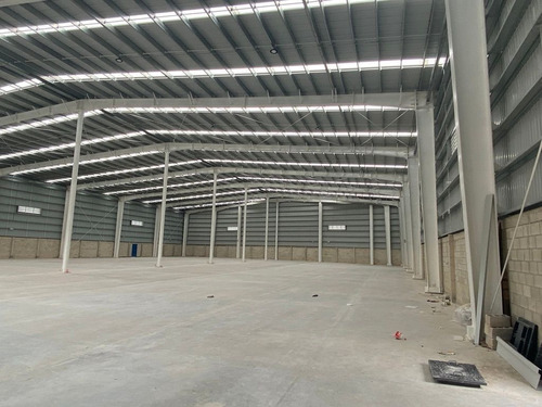 Bodega En Renta 7,000 M2 Al Poniente De Mérida, Construcción