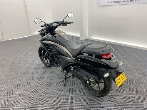 Imagen 6 de 25 de Suzuki Intruder 150