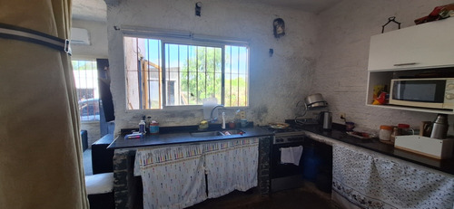 Casa 4 Dorm 2 Baños, Terreno 1500 Mts.cno La Calera Manga