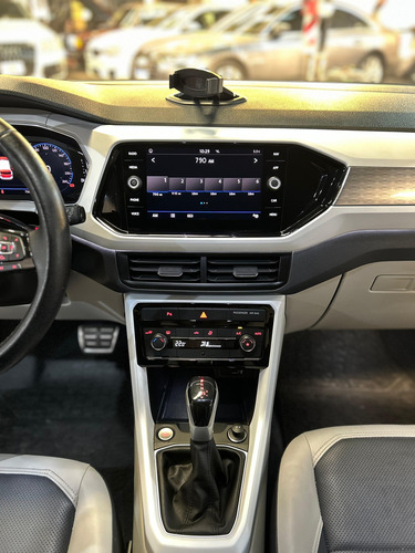 Volkswagen T-Cross 1.6 Highline At