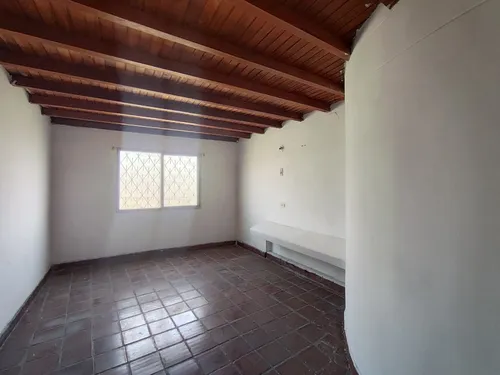 Casa En Arriendo En El Contento. Cod A17312