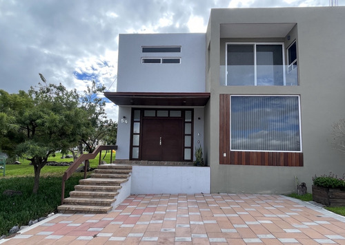 Cumbres Del Cimatario Hermosa Casa Moderna En Venta