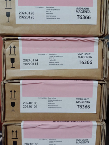 Cartucho Tinta Epson T6366 Vivid Light Magenta 700ml C. 2020 (Usado)
