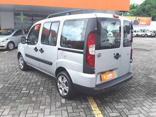 Imagem 8 de 11 de Fiat Doblò 1.8 Mpi Essence 7l 16v Flex 4p Manual