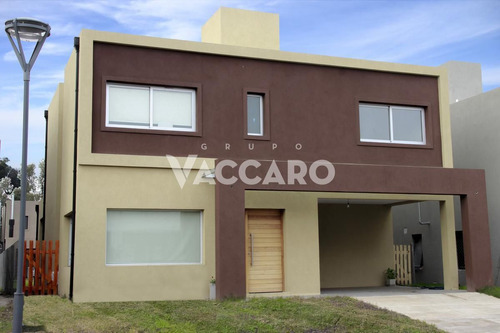 Casa En Venta Moreno Barrio Privado