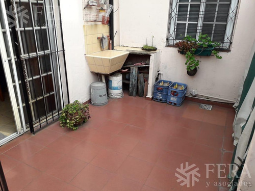 Venta De Departamento Tipo Casa Ph 3 Ambientes En Bernal Oeste (25902)