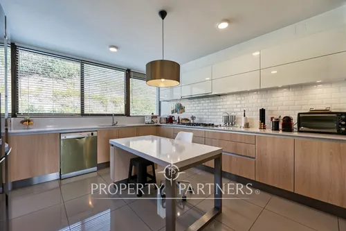 Arriendo Amoblado, Espectacular Duplex Con Gran Vi...