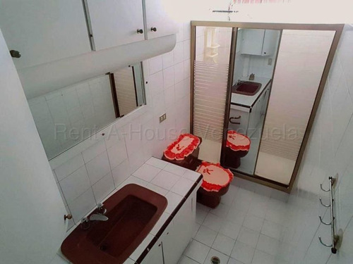 Imagen 9 de 13 de Casa Alquiler Clnas De Las Acacias Corina C. 04126395561