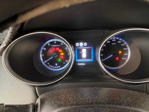 Dongfeng AX4 1.6 Luxury Mt5