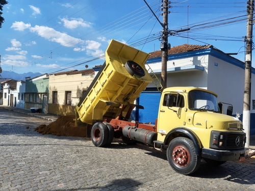 Imagem 2 de 4 de Mercedes 1114