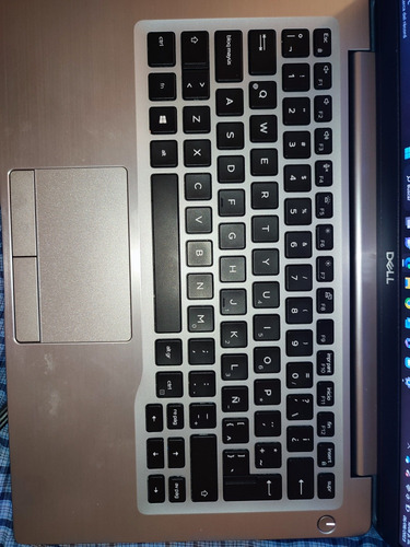 Laptop Dell Latitud 7400 (Usado)