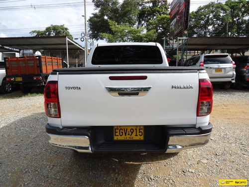 Toyota Hilux 2.4l