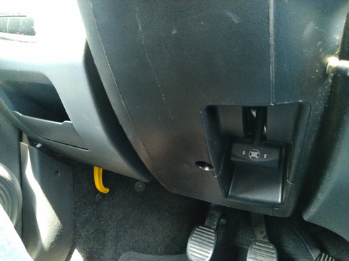 Fiat Fiorino 1.4 Hard Working Flex 4p 5 marchas