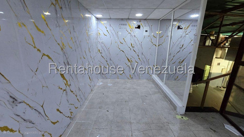 Galpón En Venta Urb. Catia, Caracas. 25-24198 Yf