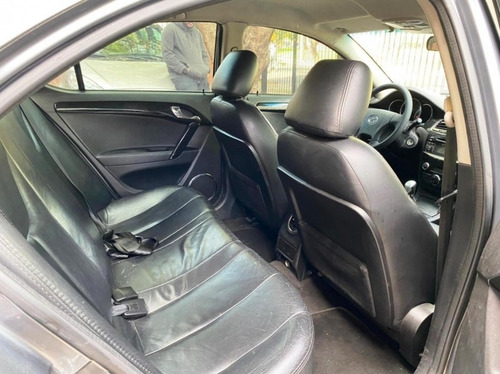 Imagem 9 de 11 de Jac J5 Sedan