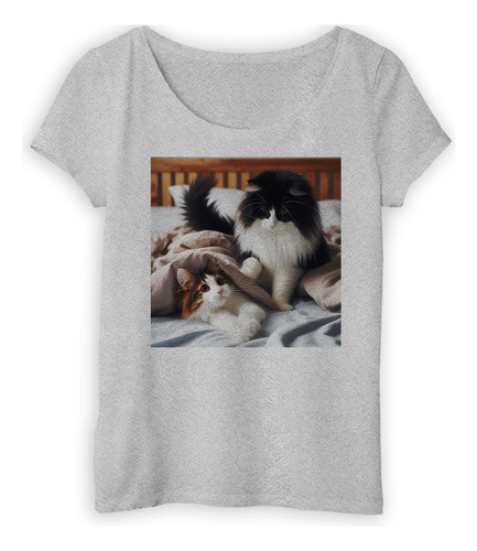 Remera Mujer Gatas Cama Felices Diversion Mascota