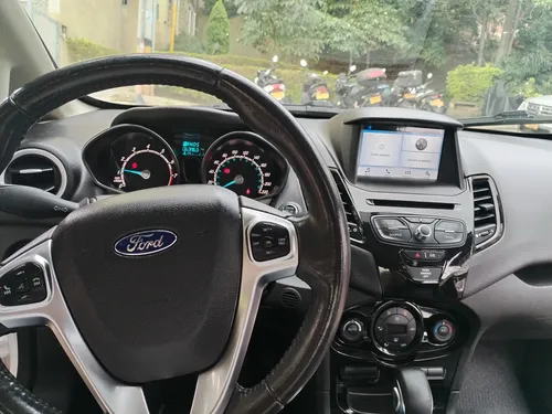 Ford Fiesta 1.6 Titanium At