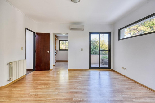 Imagen 20 de 30 de Moderna Casa A La Venta En Solares Del Talar