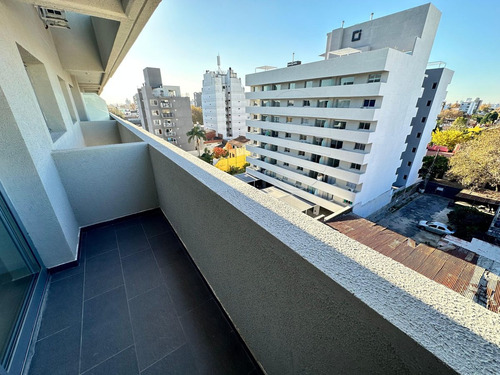 Venta Dpto 2 Amb C.cochera En Stoslugares-permuta-