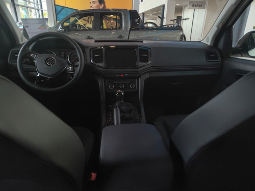 Volkwagen Amarok Trendline 4x2 Manual 0 Km Aj