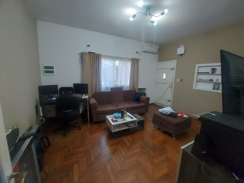 Casa Apta Credito A La Venta Refaccionada A Nuevo Bella Vista Calle Moine 300
