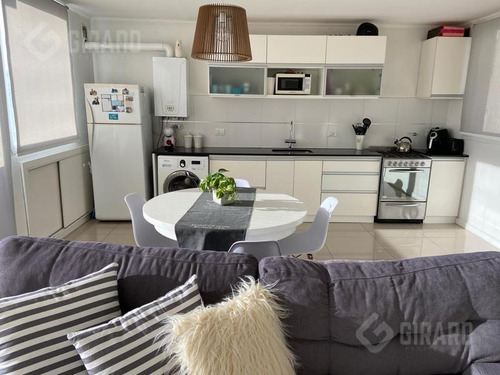 Venta Departamento Con Cochera, Zona Plaza Mitre