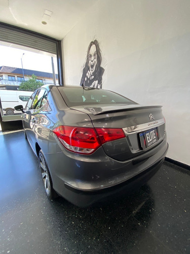 Imagen 11 de 25 de Citroen C4 Lounge Feel Pack 10 Años 1.6 Hdi 2018