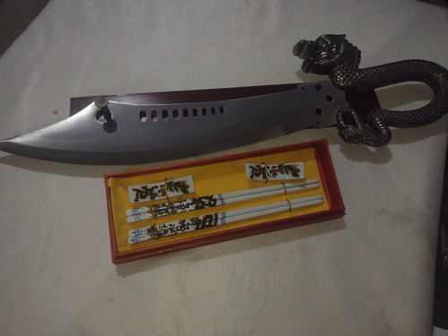 Daga Fuego De Dragon Curva Con Base Original Japonesa (Usado)