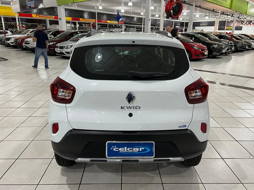 Renault Kwid 1.0 12V SCE FLEX OUTSIDER MANUAL