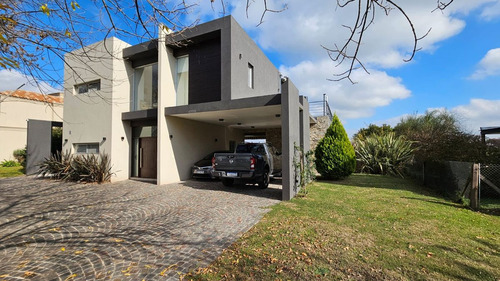 Casa 5 Amb Vta C. De Campo El Nacional Oportunidad