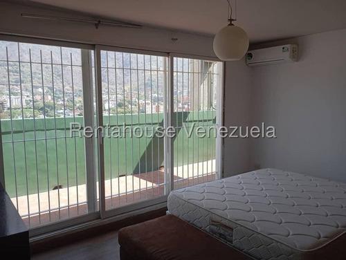 Ph En Venta En Los Palos Grandes 398 M2