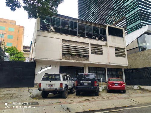 Imagen 2 de 2 de Se Vende Edificio 1050m2 Las Mercedes 3917