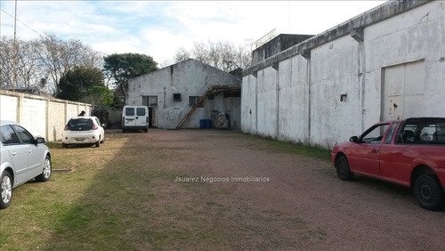 J.s Local Industrial En Sayago