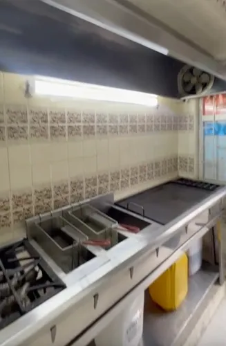Arriendo Cocina Amoblada Dentro De Bar En Funcionamiento