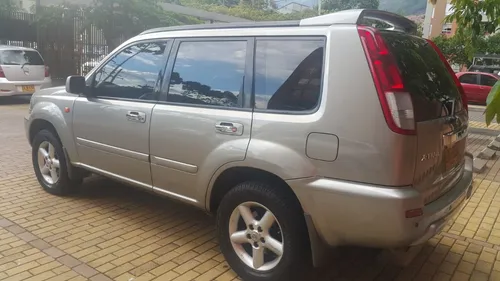Nissan Xtrail 2.5 X