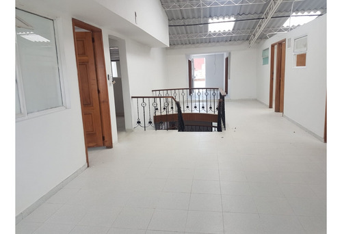 Oficinas Y/o Consultorios Barrio Ciudad Berna, Bogota