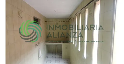 Apartamento En Arriendo En Bellavista. Cod A9442