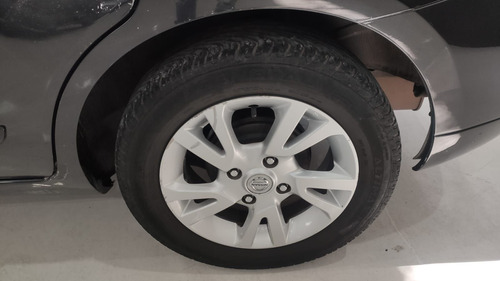 Imagem 8 de 10 de Nissan Livina Sl 1.8 16v Flex Fuel Aut. 2012/2013