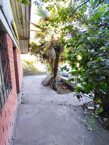 Propiedad En Venta En Huechuraba 7d | 3b | 3e